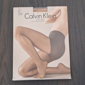 Calvin Klein Buff Ultra Bare Pantyhose Nylons Size D NWT